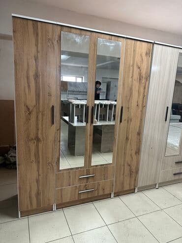 шыфонеры: Шкаф 
Шифоньер 
Гардероб — 1