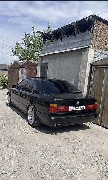 x3 m: BMW 5 series: 1992 г., 2 л, Механика, Бензин, Седан — 5