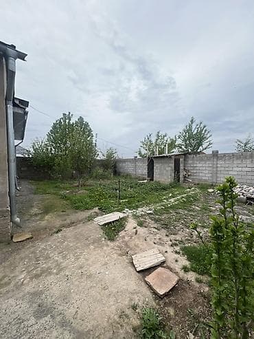 куплю дом военный антоновка: Продаётся жилой дом с участком Дом 96м2 Ак-Ордо 3 Участок 4 соток — 9