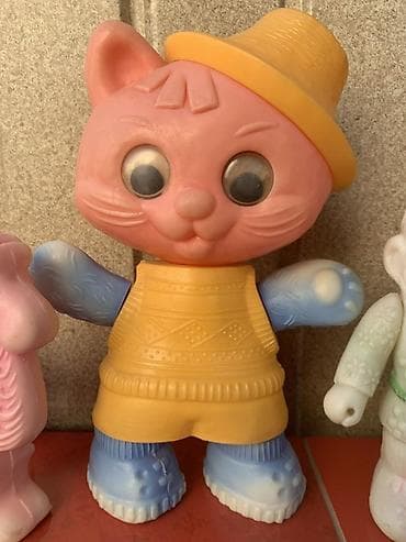 Спорт и хобби: Коллекция винтажных пластиковых игрушек В наличии: 🐱 Кошка — 1000 — 3