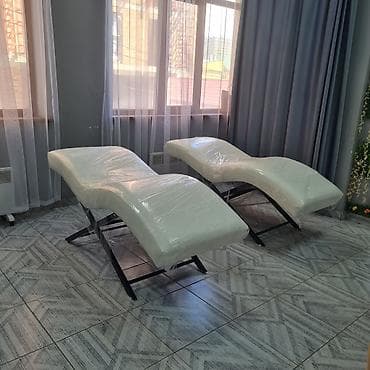 Оборудование для салонов красоты: Продаётся!!! Анатомическая кушетка. Состояние новое, вообще не — 1