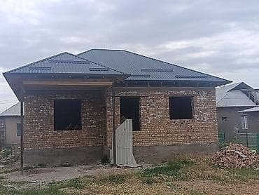 продаю гараж ош: Срочно срочно толук буто элек жаны салынган Уй сатылат 4 болмо плюс — 1