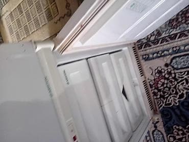 Холодильник с нижней морозильной камерой - Двухкамерная конструкция