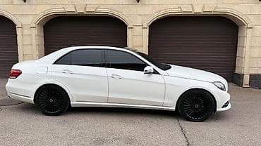 Продажа авто: Mercedes-Benz E-Class: 2014 г., 3 л, Автомат, Бензин, Седан — 4