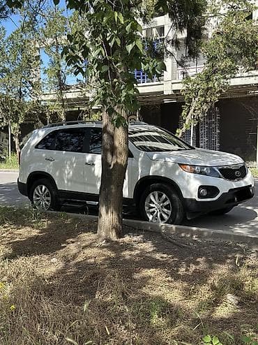 Kia Sorento: 2011 г., 2 л, Автомат, Дизель, Кроссовер — 2