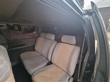 продаю ниссан: Nissan Elgrand: 1998 г., 3.3 л, Автомат, Газ, Минивэн — 9
