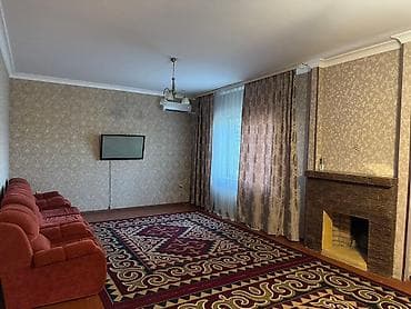 дом двух этажный: 200 м², 4 комнаты, Утепленный, Балкон застеклен, Кондиционер — 4