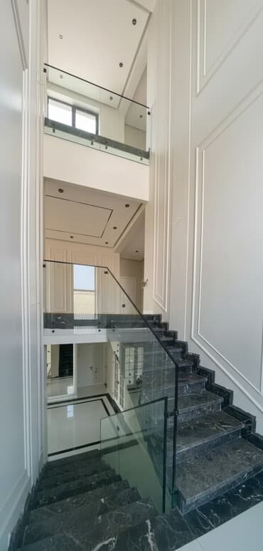 стекло для кухонной мебели: Стеклянные решения для интерьера от nurglass.kg - Лестничные перила — 2