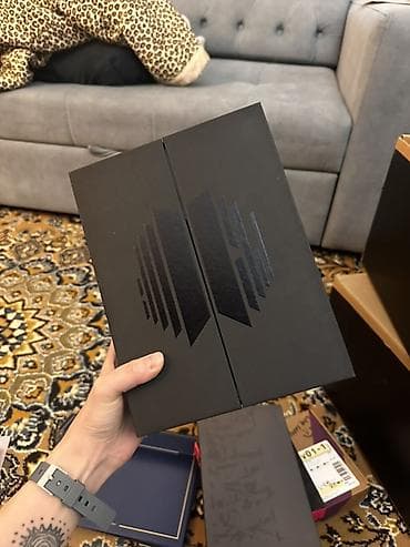 кпоп альбом: Коллекция мерча и альбомов BTS. Состояние отличное,есть скидка Цены — 7