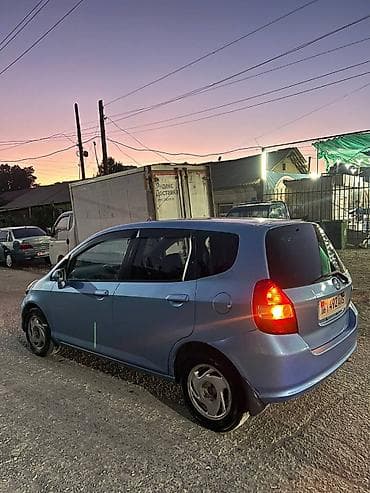 w210 e320: Honda Fit: 2002 г., Автомат, Бензин, Хэтчбэк — 3