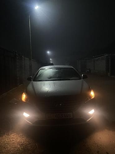 mitsubishi eclipse: Hyundai Sonata: 2015 г., 2 л, Автомат, Газ, Седан — 1