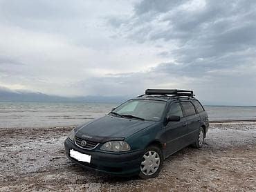 Toyota Avensis: 2000 г., 1.8 л, Механика, Бензин, Универсал — 4