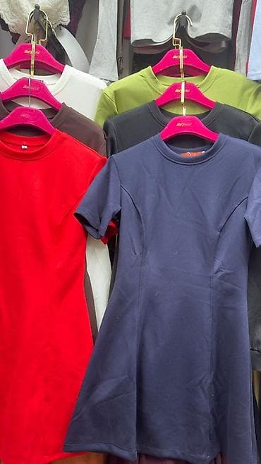 платье трикотаж: Повседневное платье, Короткая модель, Трикотаж, Стандарт — 1