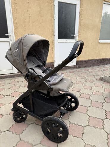 Коляска, цвет - Серебристый, Б/у