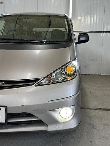 9500: Toyota Estima: 2003 г. — 3