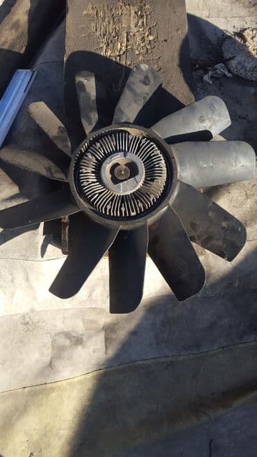 transit: Ford Transit вентилятор гидромуфты 2010 год — 1