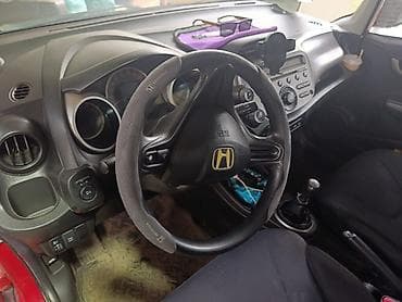 Продажа авто: Honda Jazz: 2009 г., 1.2 л, Механика, Бензин, Хэтчбэк — 4