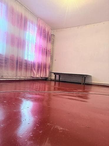 требуется комната: Сдаётся 4‑комнатный дом. Просторный и уютный, подходит для — 3