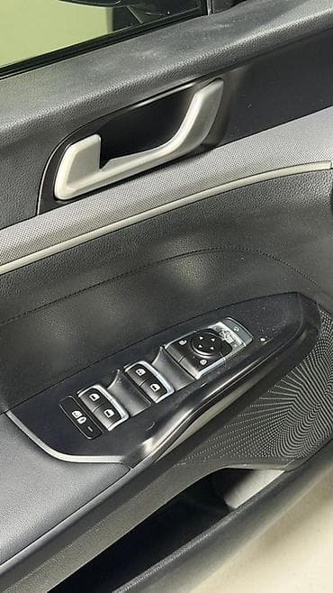 matiz 2013: Kia K5: 2022 г., Седан — 10