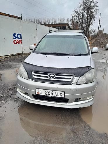 ио пинин: Toyota Ipsum: 2002 г., 2.4 л, Автомат, Бензин, Универсал — 1