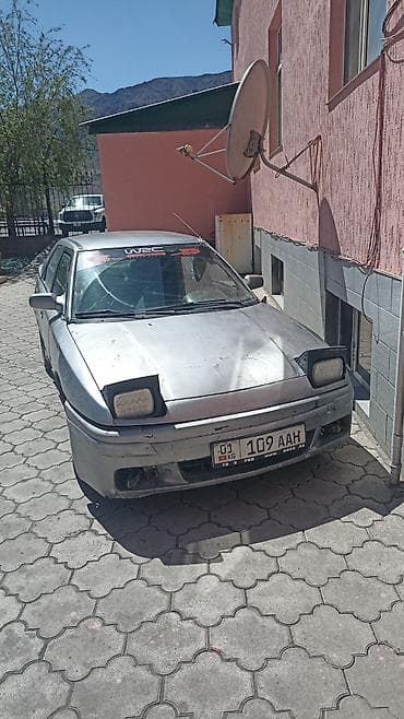 блок ссс: Mazda 323: 1989 г., Лифтбек — 2