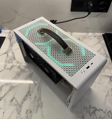 xbox 360 e: Корпус ПК, Б/у, Galax, Mini-ITX, цвет - Белый — 3