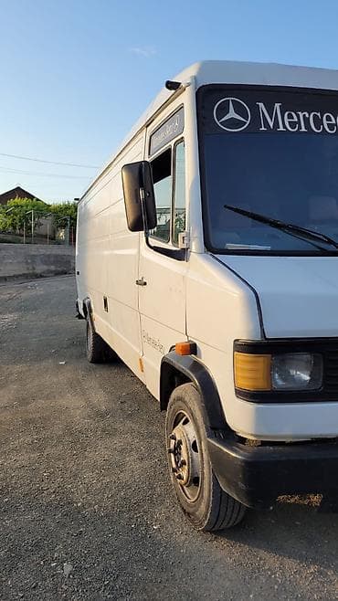 грузовой авто: Легкий грузовик, Mercedes-Benz, Стандарт, Б/у — 4