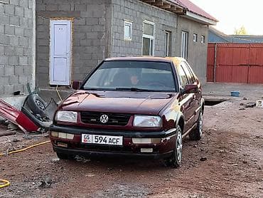 мотор фольсваген: Volkswagen Vento: 1992 г., 1.8 л, Кол менен иштөөчү, Бензин, Седан — 2