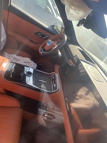 aegis hero: Land Rover : 2024 г., Автомат, Внедорожник — 2