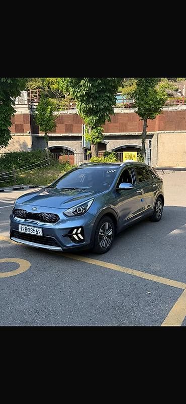 Kia Niro: 2021 г., 1.6 л, Гибрид
