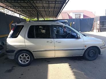 Продажа авто: Toyota Raum: 2002 г., 1.5 л, Автомат, Бензин, Минивэн — 2