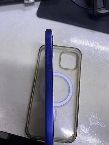 7 iphone: IPhone 12, Б/у, 128 ГБ, Синий, Чехол, 74 % — 4