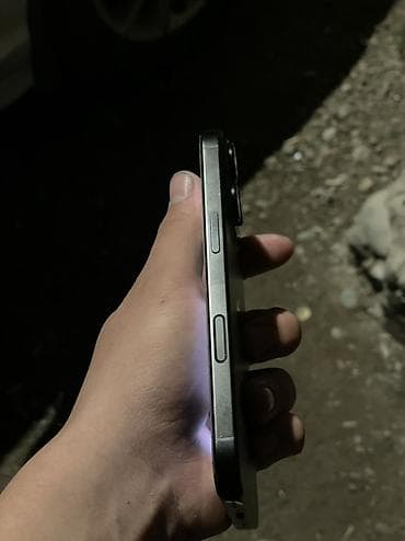 айфон старые: IPhone 16 Pro, Новый, 256 ГБ, Black Titanium, 93 % — 4