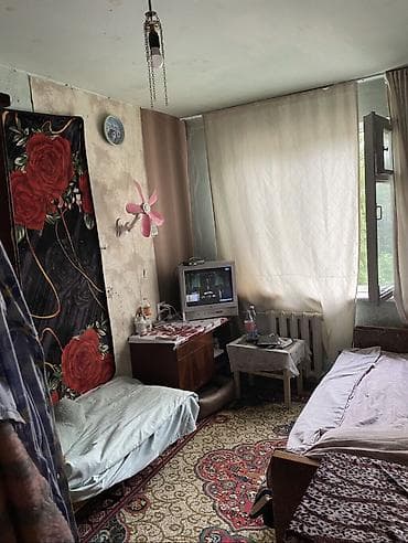 айчурок: 2 бөлмө, 42 м², 104-серия, 4 кабат, Эски ремонт — 2