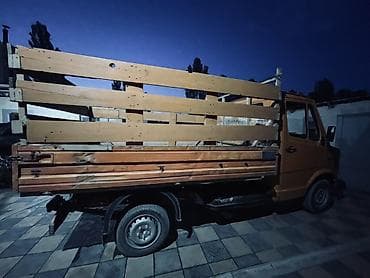 бампер мазда 3: Грузовик, Mercedes-Benz, Стандарт, 3 т, Б/у — 3