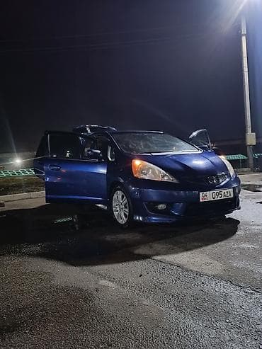 выкуп авто фит: Honda Fit: 2009 г., 1.5 л, Автомат, Бензин, Хэтчбэк — 3