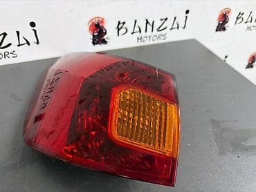 Задний левый стоп-сигнал Toyota 2003 г., Б/у, Оригинал, Япония at lalafo.kg Задний левый стоп-сигнал Toyota 2003 г., Б/у, Оригинал, Япония