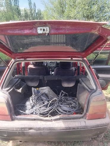 roewe i6: Volkswagen Golf: 1993 г., 1.6 л, Механика, Бензин — 6