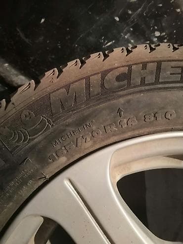 казан р15: Комплект зимних колес на дисках. - Шины: Michelin, размер 165/70 R14 — 2