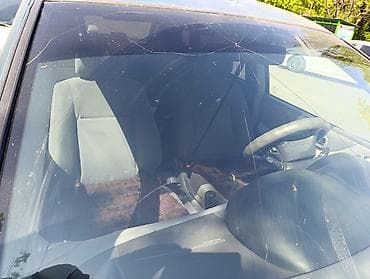 Продам Nissan Almera Tino 2003 г. выпуска газ/бензин 1.8 состояние