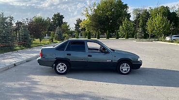 Daewoo Nexia: 2005 г., 1.5 л, Механика, Бензин, Седан — 4