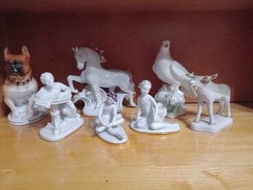 Фарфоровые Статуэтки ЛФЗ Лось - 1500 сом Пушкин- 1500 сом сломано at lalafo.kg Фарфоровые Статуэтки ЛФЗ Лось - 1500 сом Пушкин- 1500 сом сломано