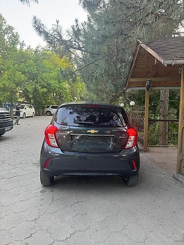 irbis скутер: Chevrolet Spark: 2017 г., 1 л, Автомат, Бензин, Хэтчбэк — 8