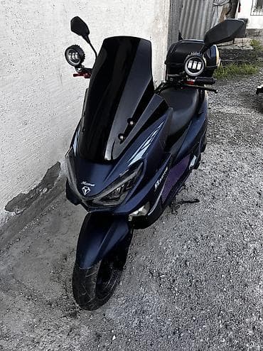 редуктор на скутер: Макси-скутер 150 куб. см, Бензин — 1