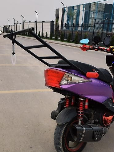 м8 pro: Тип скутера M8, 180 куб. см, Бензин — 3