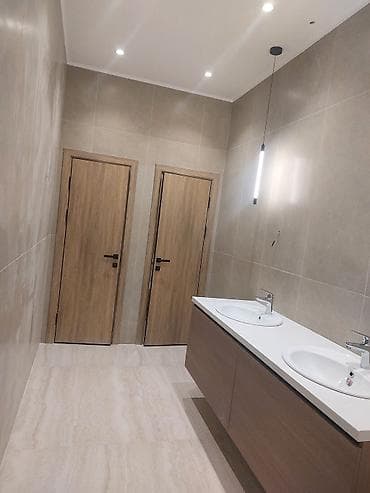 продаю кабинет: Аренда офисов, 56 м², В бизнес центре, 1 линия — 7