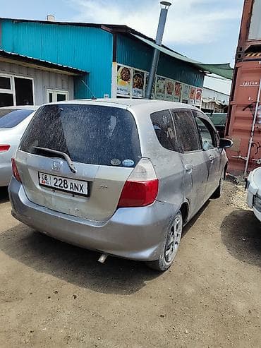smart plus: Honda Fit: 2004 г., Автомат, Бензин, Седан — 4