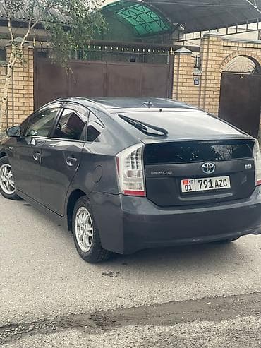 тайота прода: Toyota Prius: 2012 г., 1.8 л, Вариатор, Гибрид, Хэтчбэк — 6