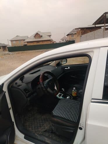 электромобиль byd e5 цена в бишкеке: BYD : 2016 г., Электромобиль, Седан — 11