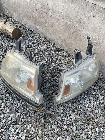 Алдыңкы фаралар комплектиси Honda 2003 г., Колдонулган, Оригинал, Жапония